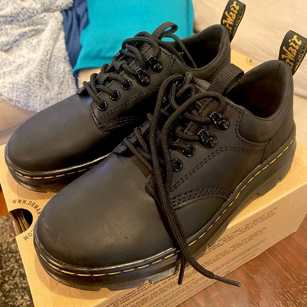 Dr. Martens | Shoes | Doc Martens Reeder Wyoming Leather  display picture 2